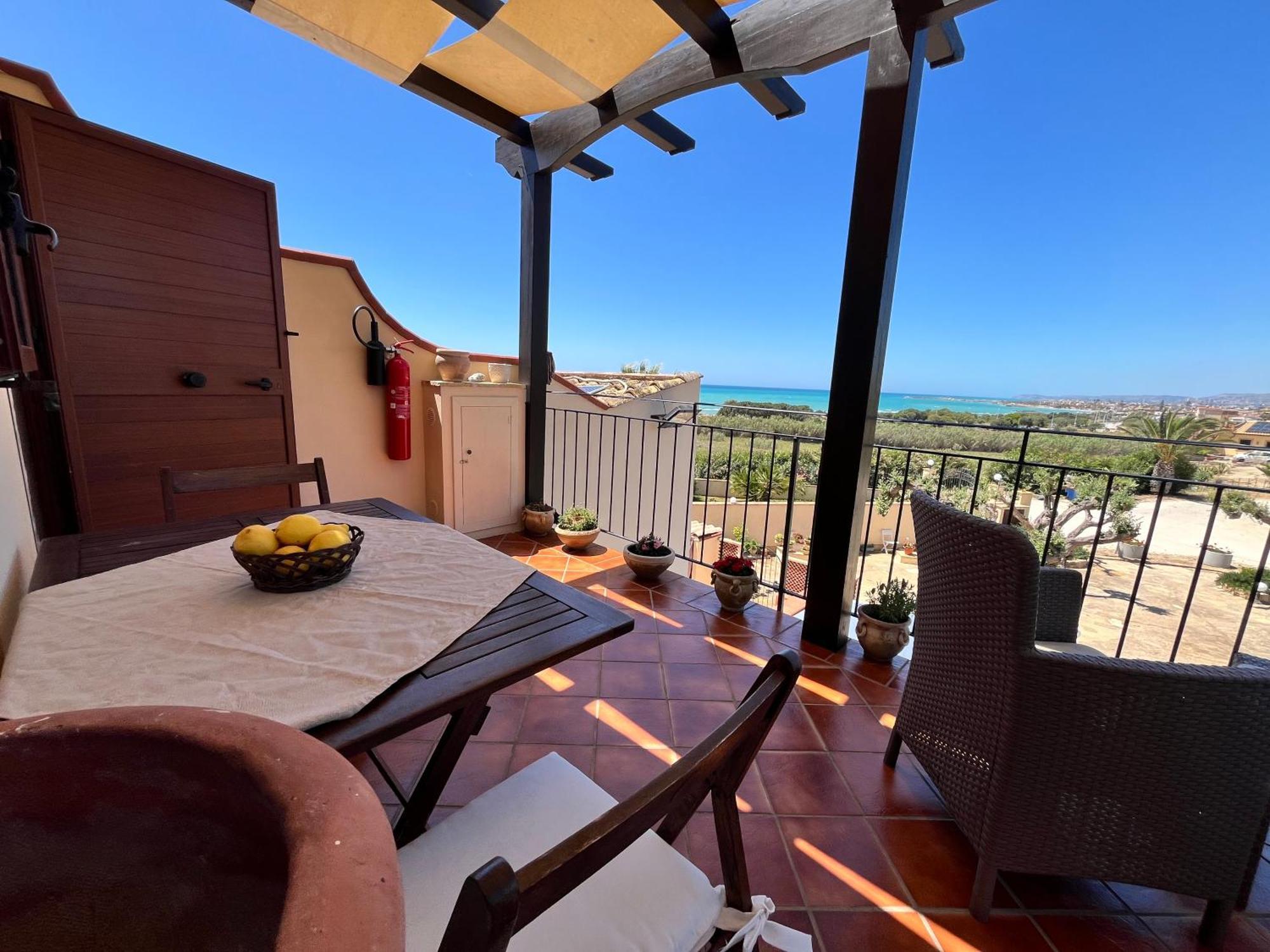 Domus Mare Luxury Apartment San Leone Exterior photo